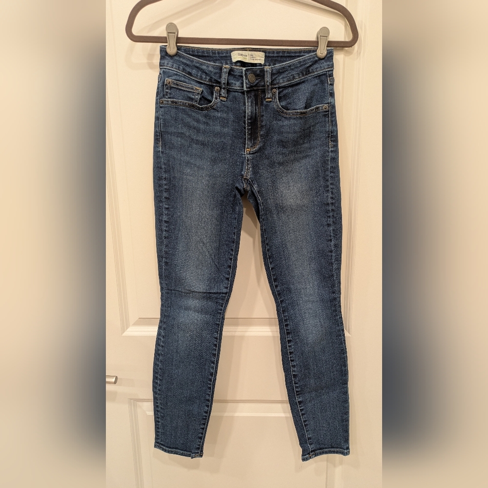 GAP Curvy True Skinny Jeans
